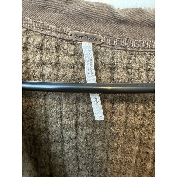 Free People Heavy Knit Chunky Sweater Cardigan Brown Sz S Oversized Big Buttons - Picture 6 of 8